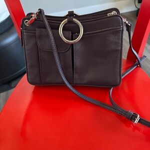 Pouchee Plus Deluxe Handbag/Crossbody